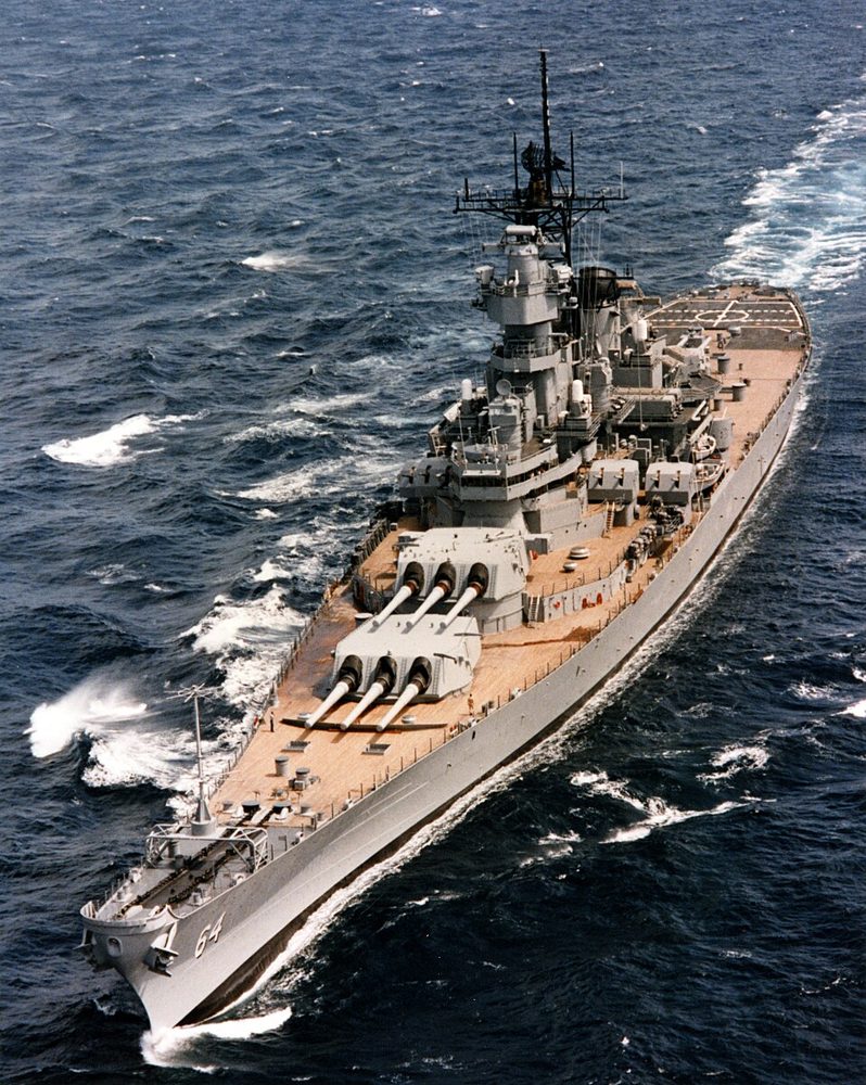 The U.S. Navy battleship USS Wisconsin (BB-64) underway at sea, circa 1988-91.